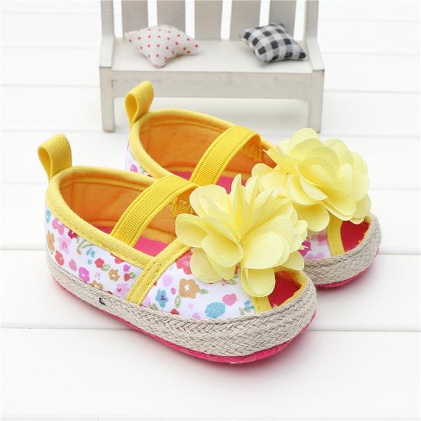 Flower Power Crib Shoes