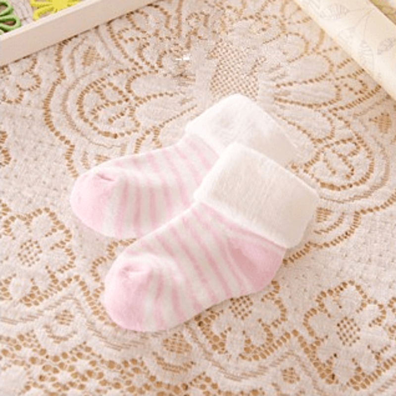 2017 New Winter Striped Terry Socks