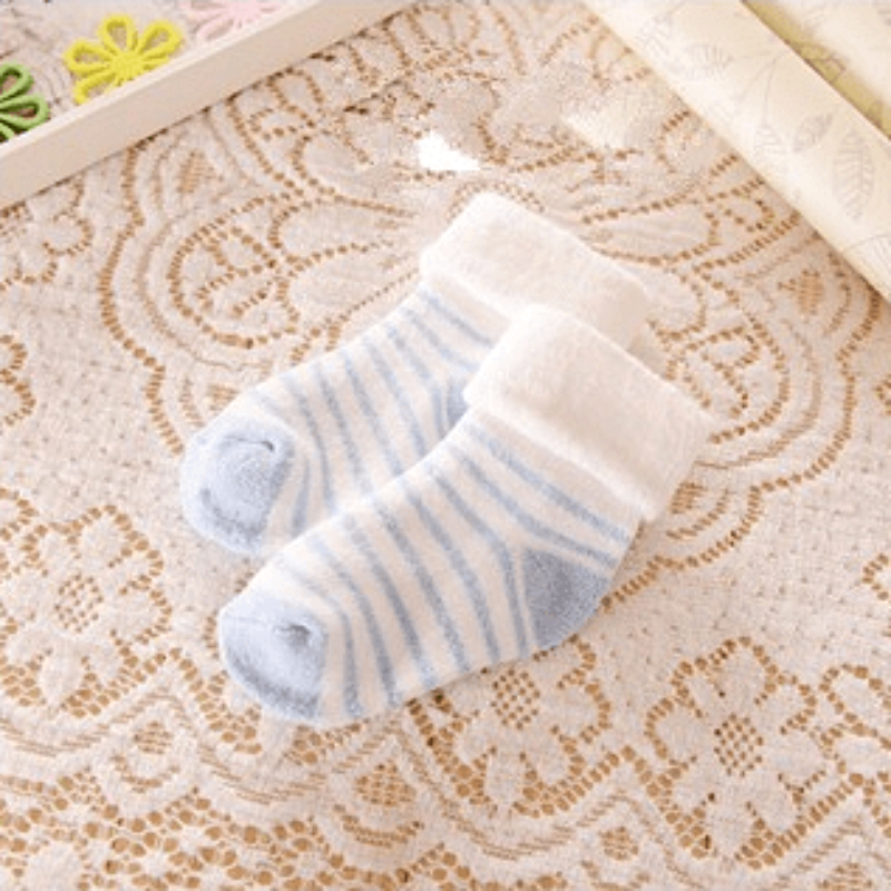 2017 New Winter Striped Terry Socks